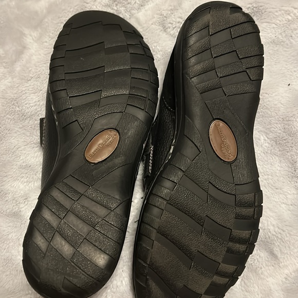 Earth Origins black loafers - Picture 3 of 9